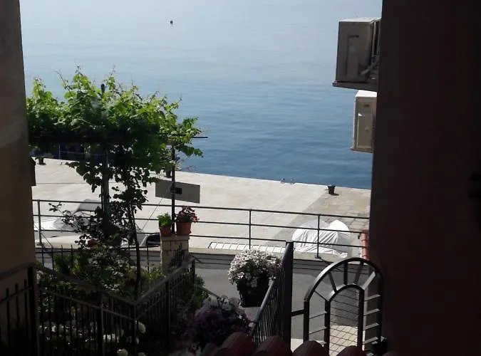 Padelica Apartment *
